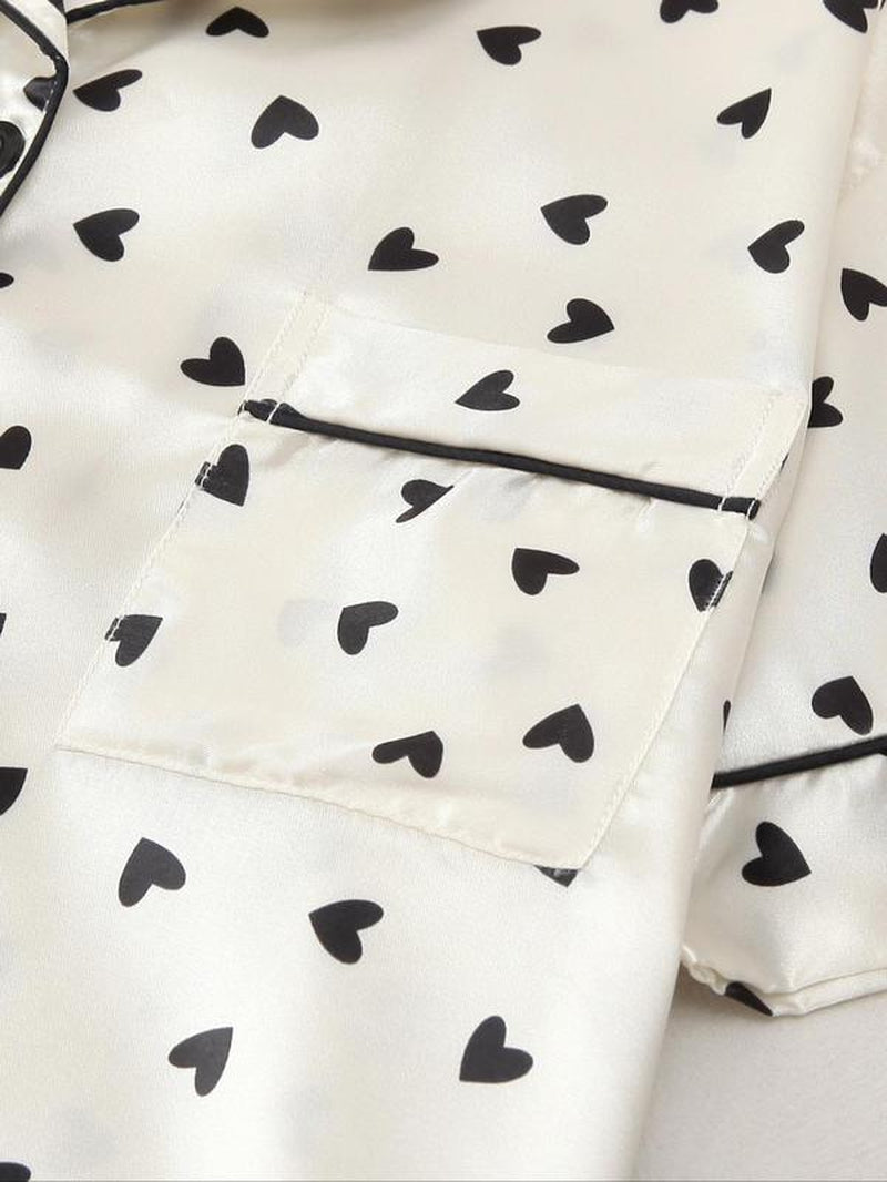 Chic Women's Heart Print Short Sleeve Top & Shorts Pajama Set - Perfect for Summer Lounging!