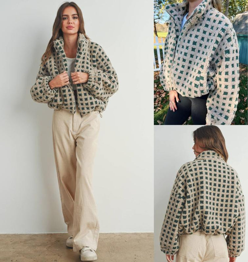 UANEO Women's Cozy Cropped Sherpa Fleece Plaid Jacket - Stylish Long Sleeve Teddy Outerwear for Casual Chic Looks