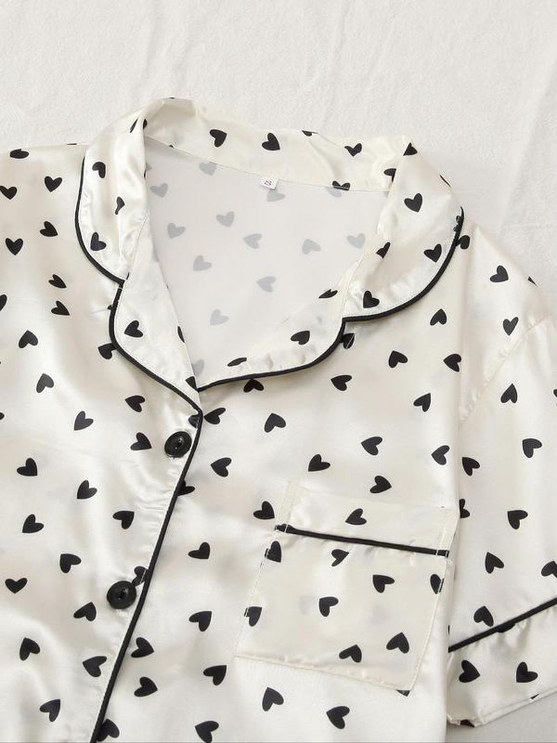 Chic Women's Heart Print Short Sleeve Top & Shorts Pajama Set - Perfect for Summer Lounging!
