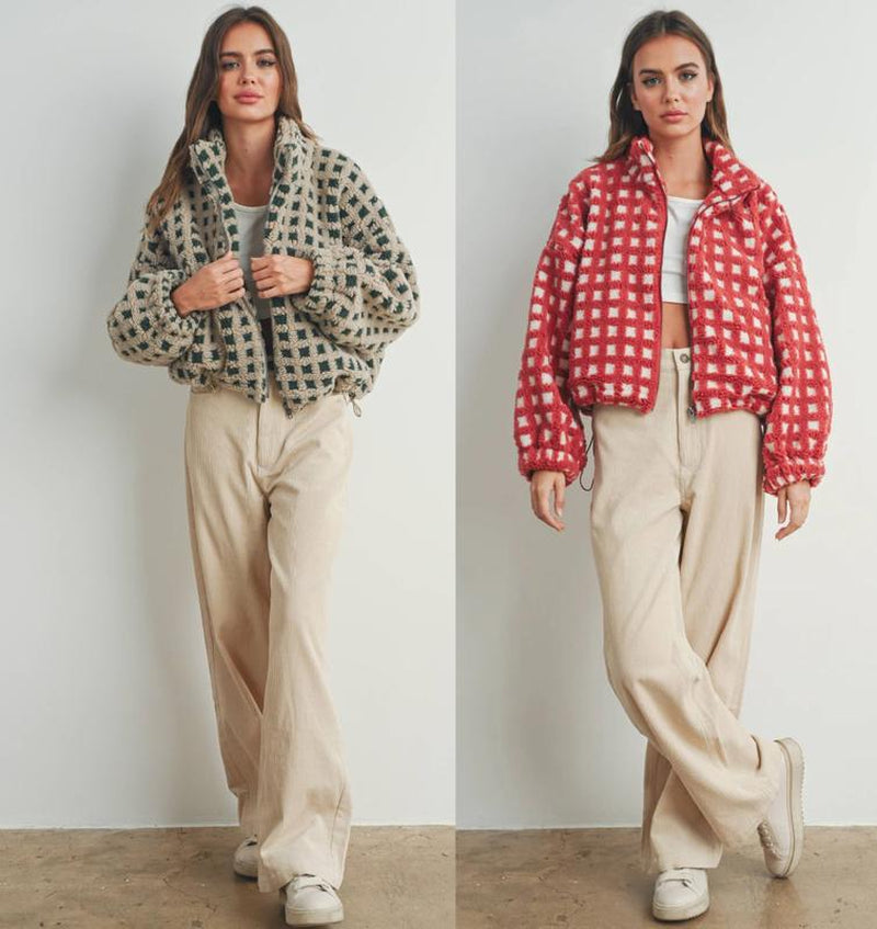 UANEO Women's Cozy Cropped Sherpa Fleece Plaid Jacket - Stylish Long Sleeve Teddy Outerwear for Casual Chic Looks